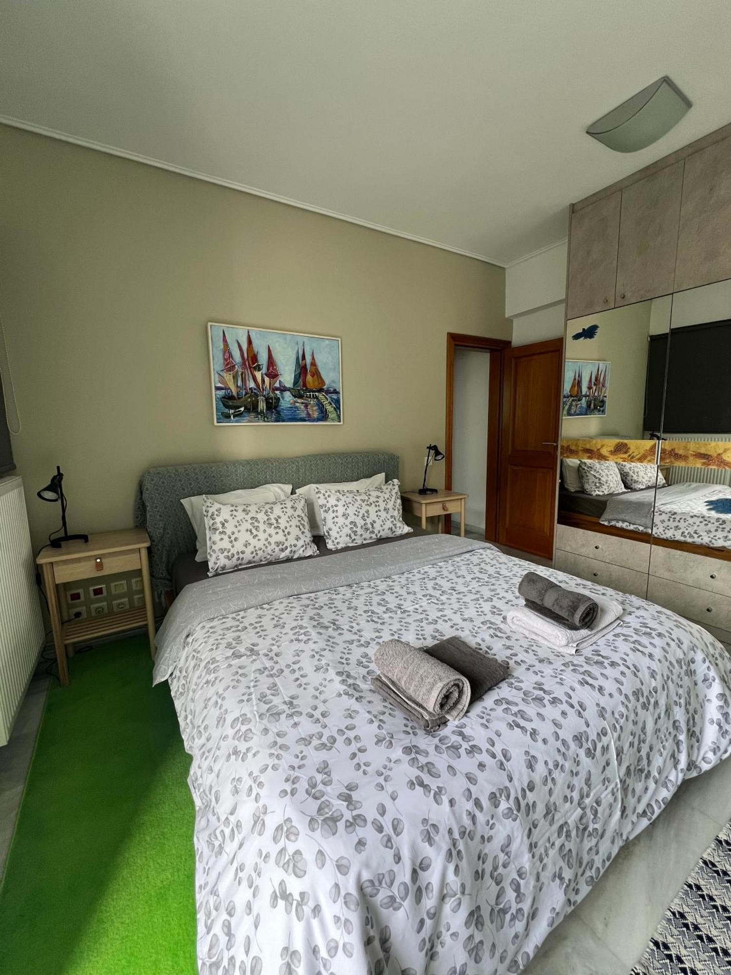 Green Apartment Near Marousi Hospitals & Oaka, By Promoshomes Maroussi Eksteriør bilde